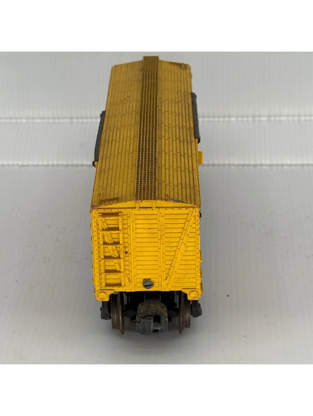 Vintage Lionel 6656 Yellow Lionel Lines O Gauge Stock Car Metal Made In USA